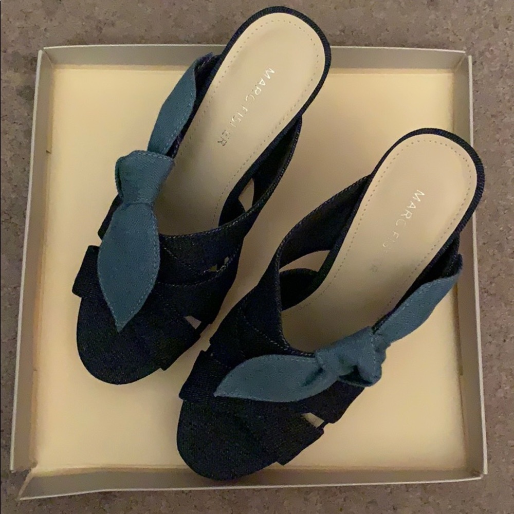 Wedge sandals